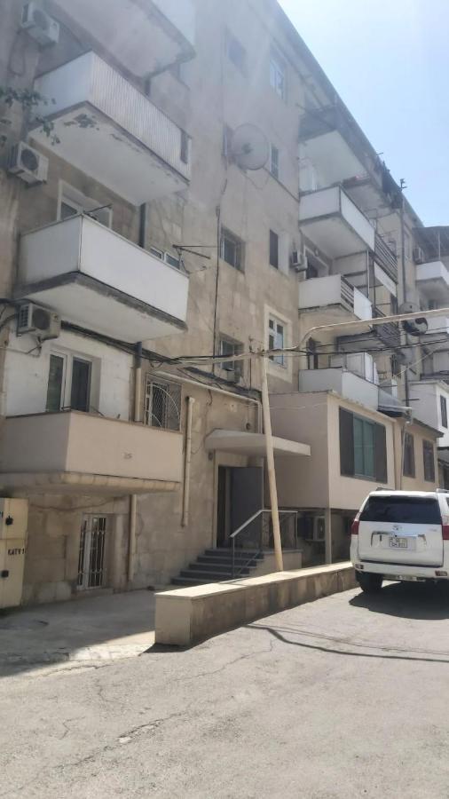 Budget One Room Apartment Baku Exteriör bild