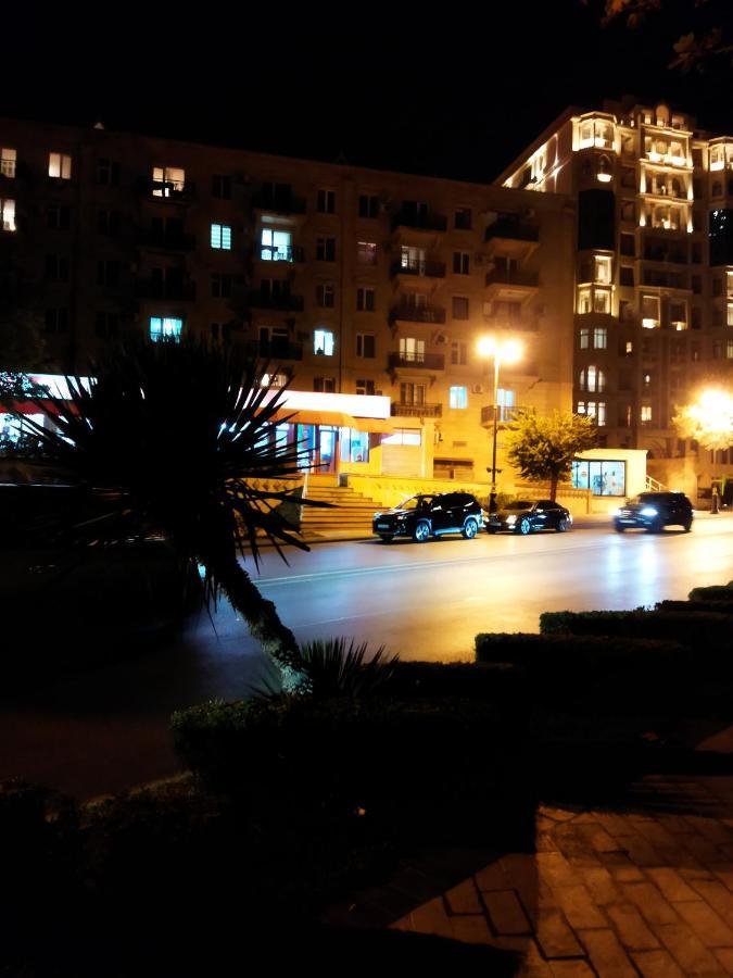 Budget One Room Apartment Baku Exteriör bild
